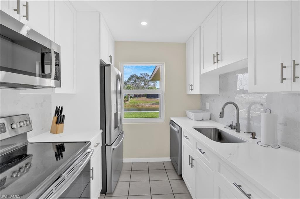 720 Joel BLVD-6