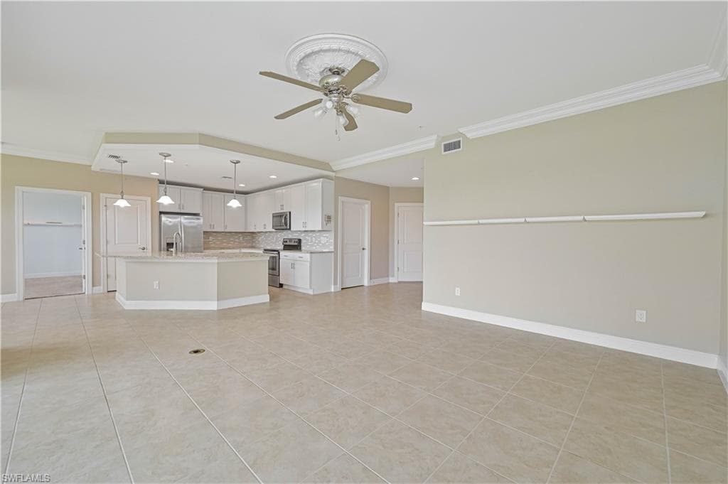 11765 Grand Belvedere WAY 102-9