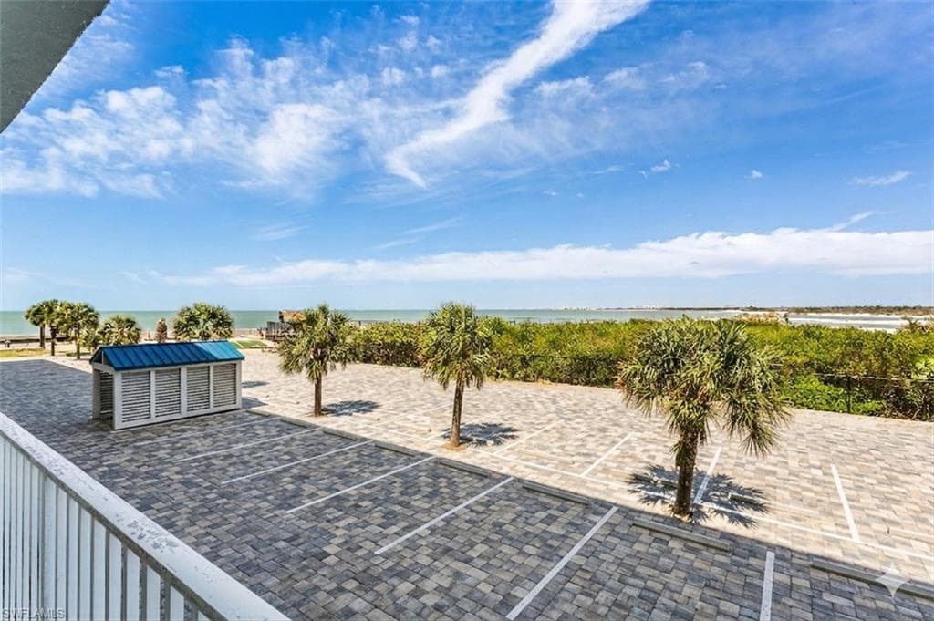 25720 Hickory BLVD 216 B-20