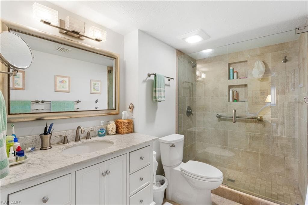 25720 Hickory BLVD 216 B-19
