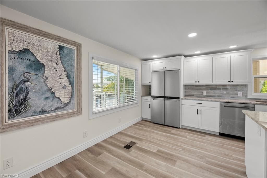 4677 Kahlua LN-6