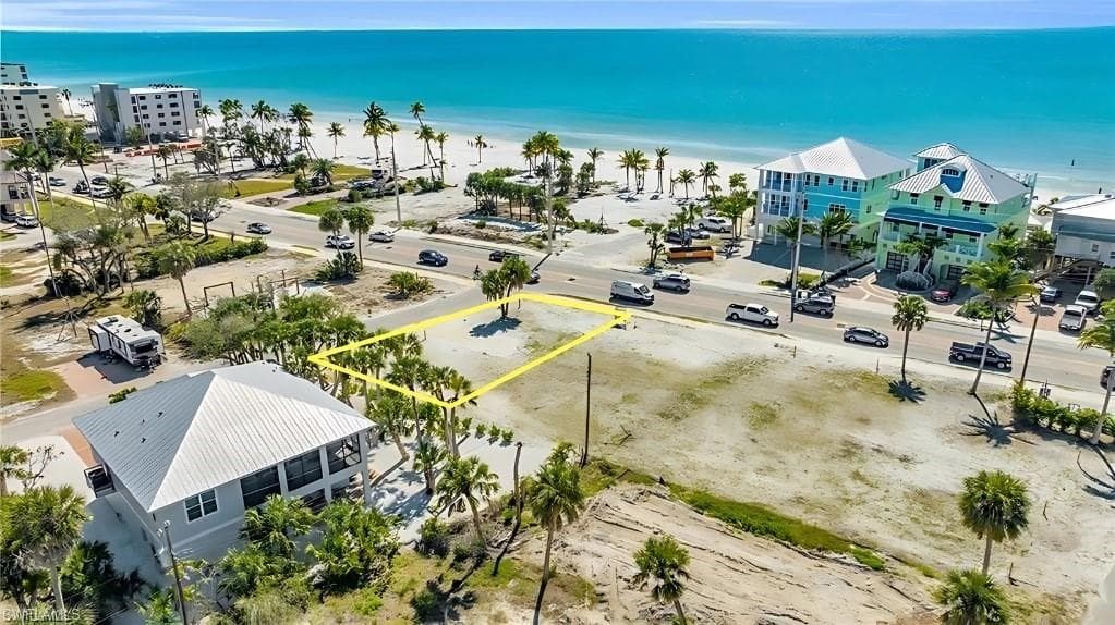 111 Coconut DR-1