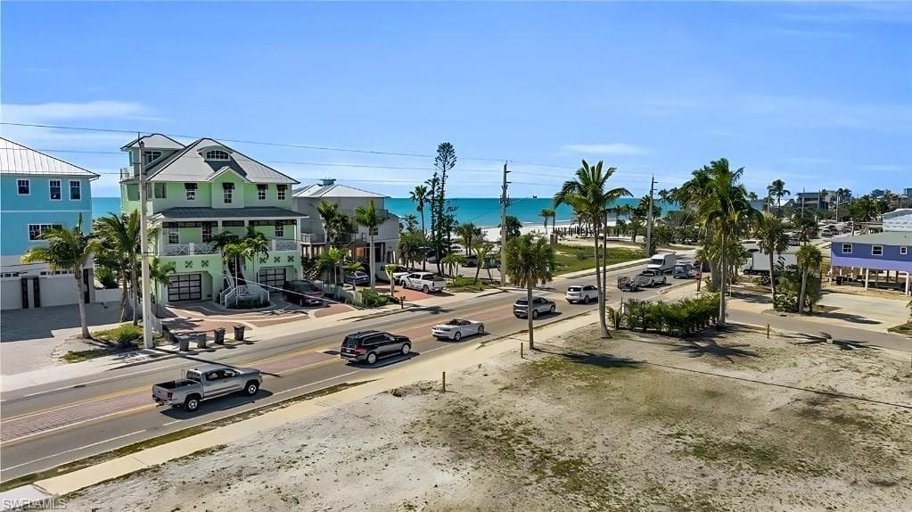 111 Coconut DR-19