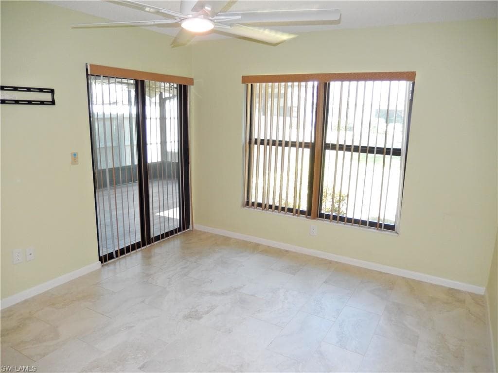 9620 Villa DR 4-22