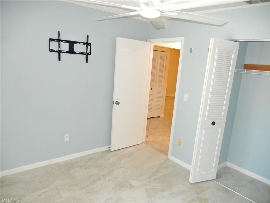 9620 Villa DR 4-27