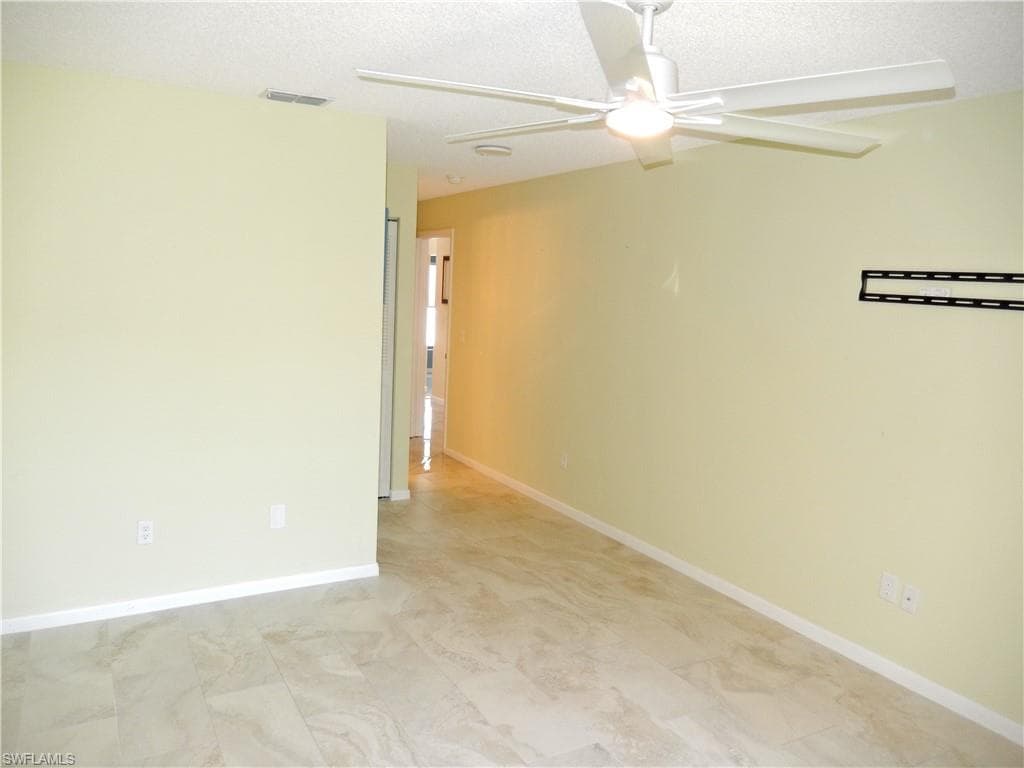 9620 Villa DR 4-23