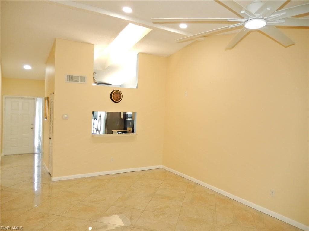 9620 Villa DR 4-18