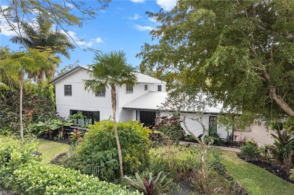 1030 Aqua LN-28