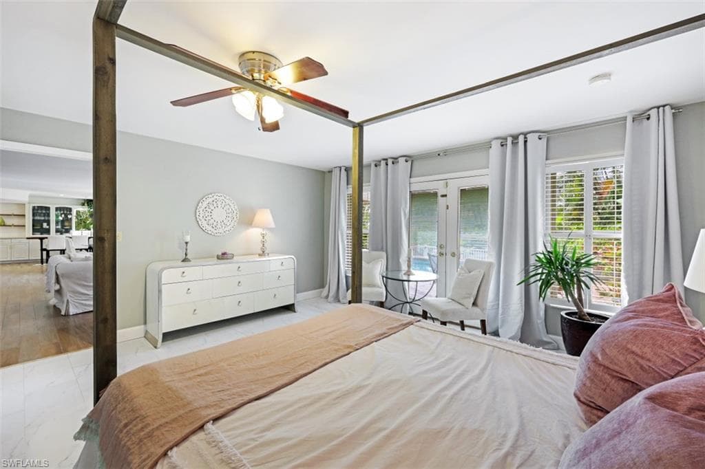 1030 Aqua LN-14