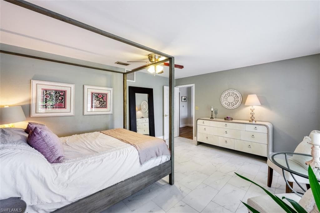 1030 Aqua LN-15