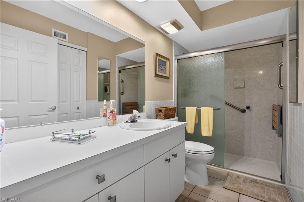 28881 Bermuda Lago CT 202-20