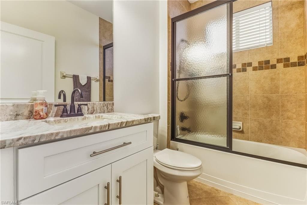 8622 Sumner AVE-32