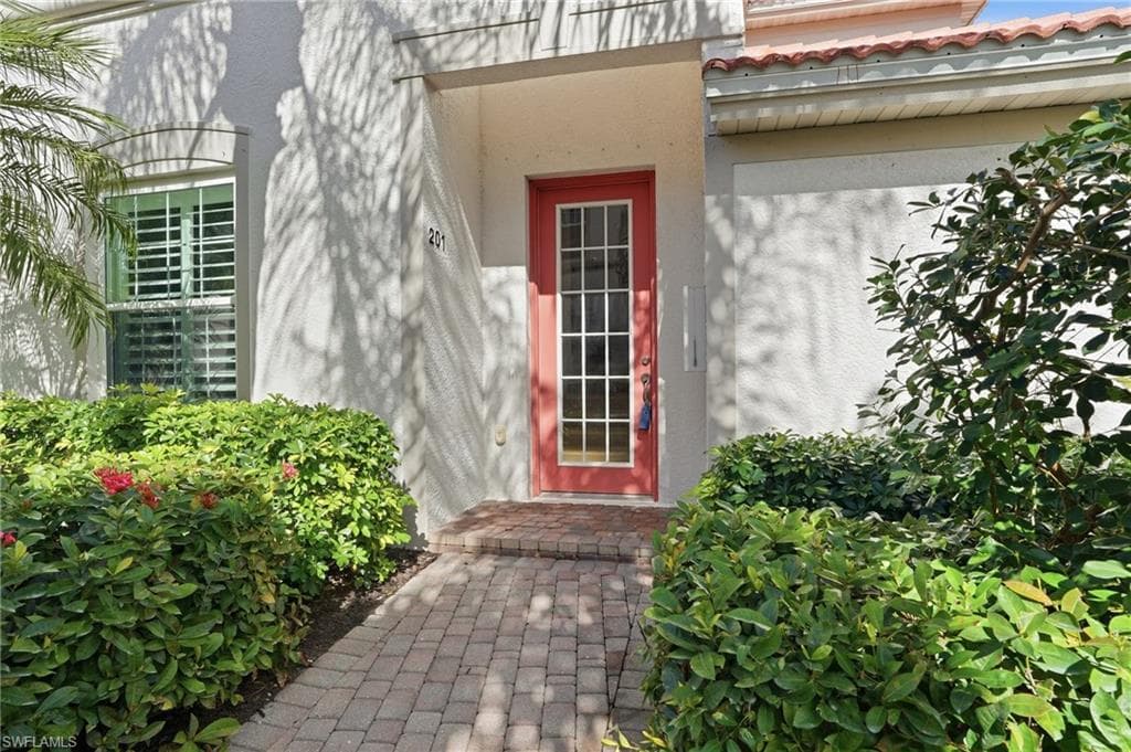 17498 Old Harmony DR 201-4