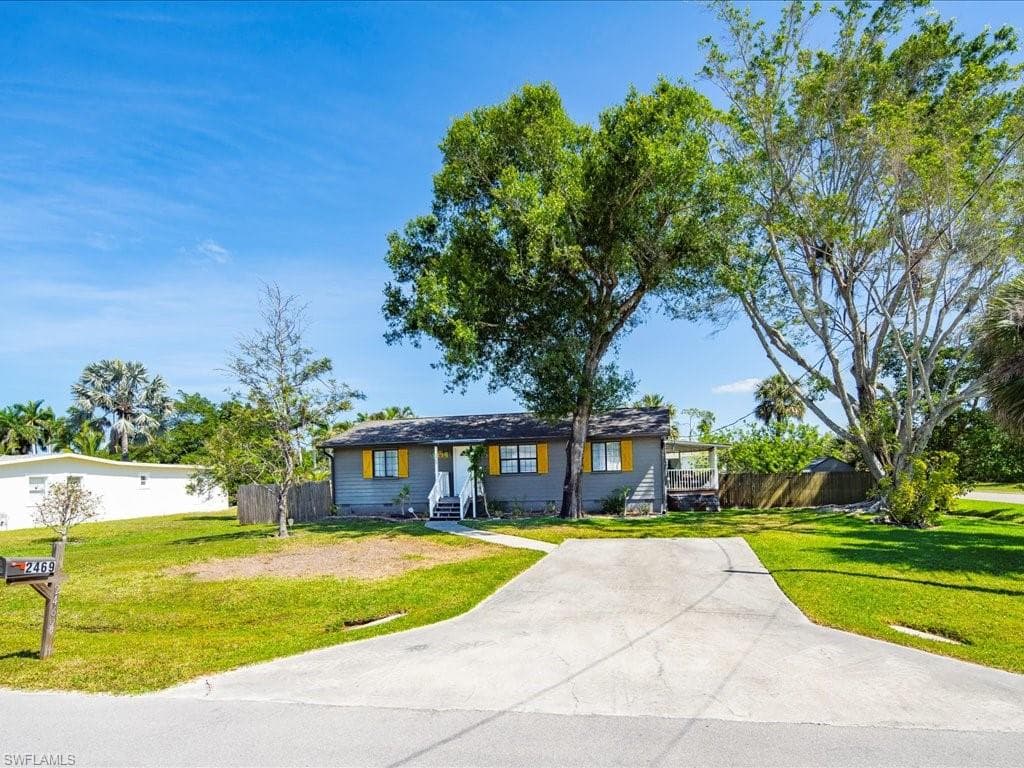 2469 Florida AVE-34