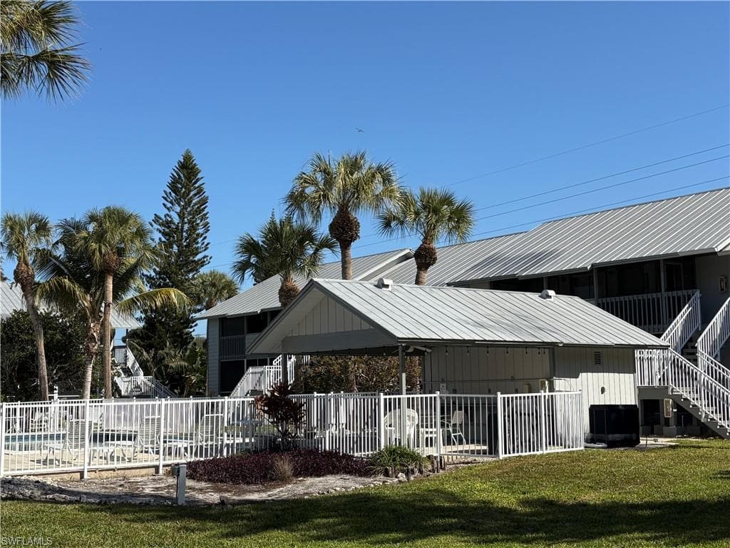 1251 7th AVE N 306-15