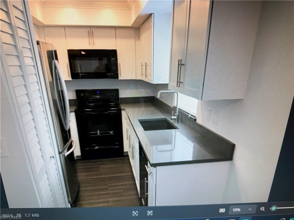 1251 7th AVE N 306-4