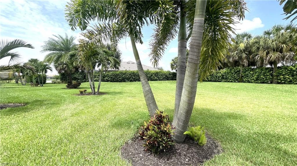 14310 Pine Hollow DR-32