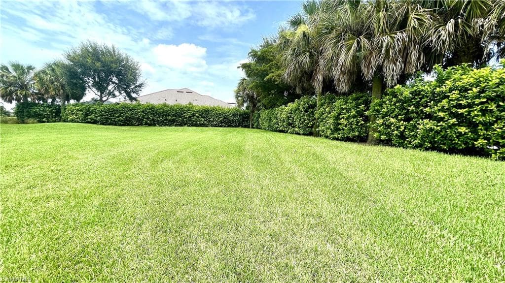 14310 Pine Hollow DR-31