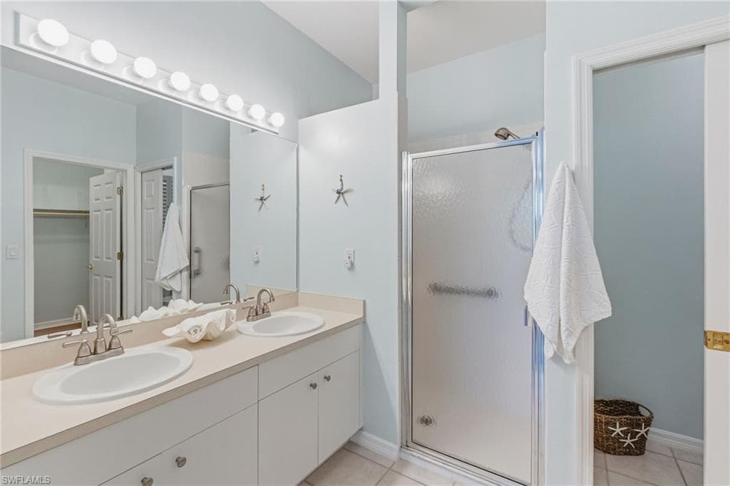 1777 Emerald Cove CIR-22