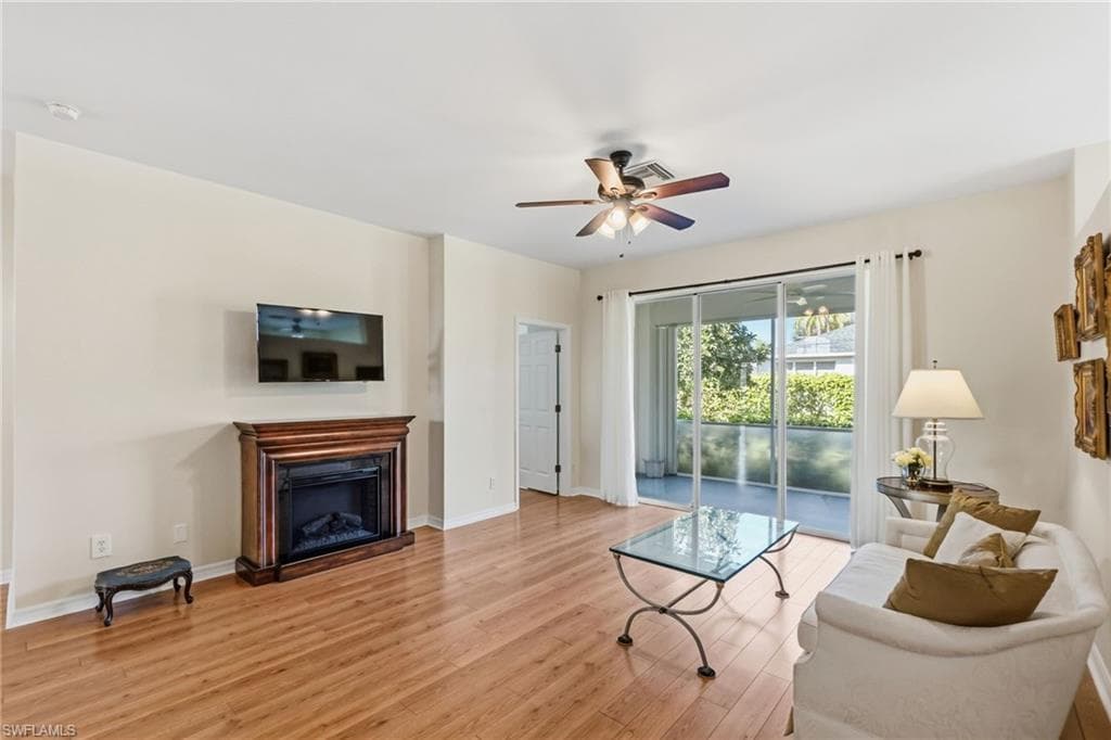 1777 Emerald Cove CIR-5