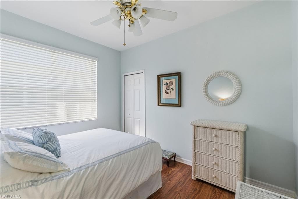 1777 Emerald Cove CIR-24