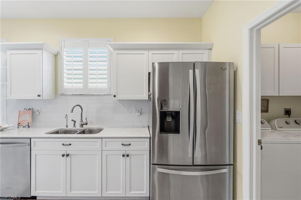 1777 Emerald Cove CIR-8