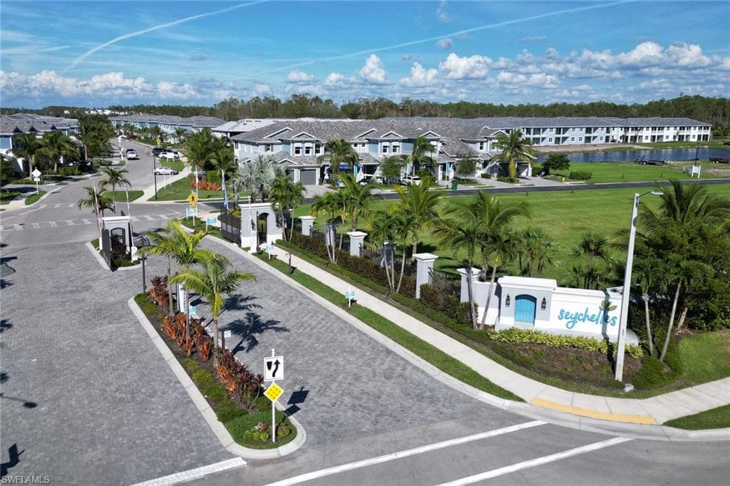 2647 Seychelles CIR 2202-37