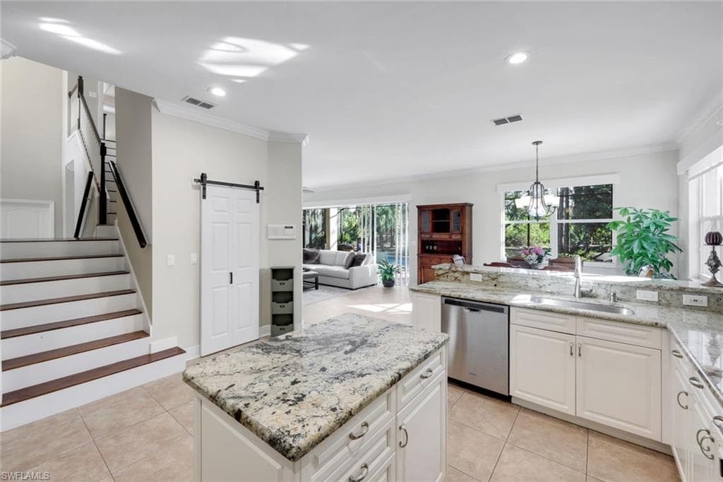 25295 Catskill DR-12
