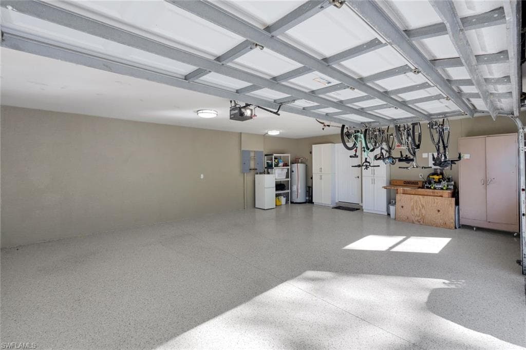25295 Catskill DR-32