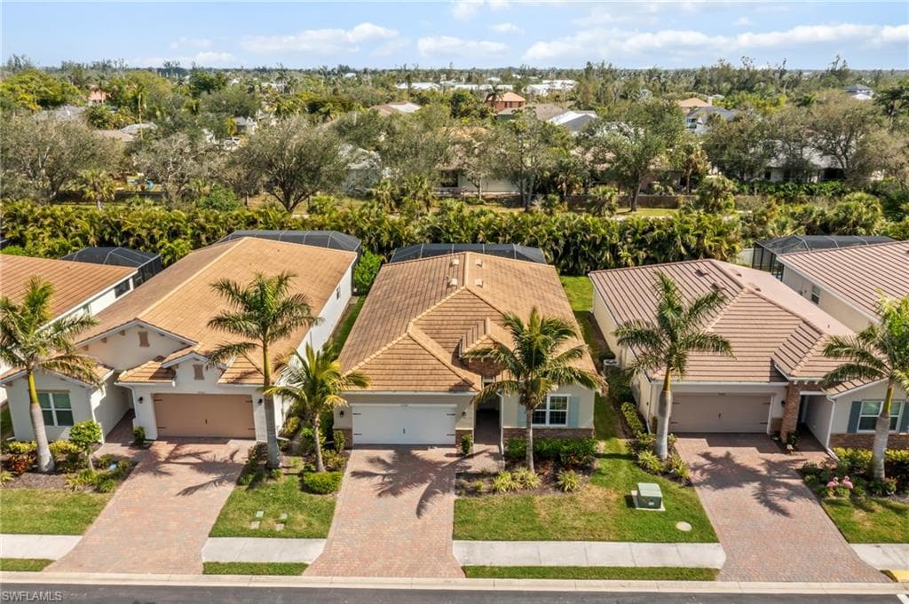 15361 Floresta LN-32