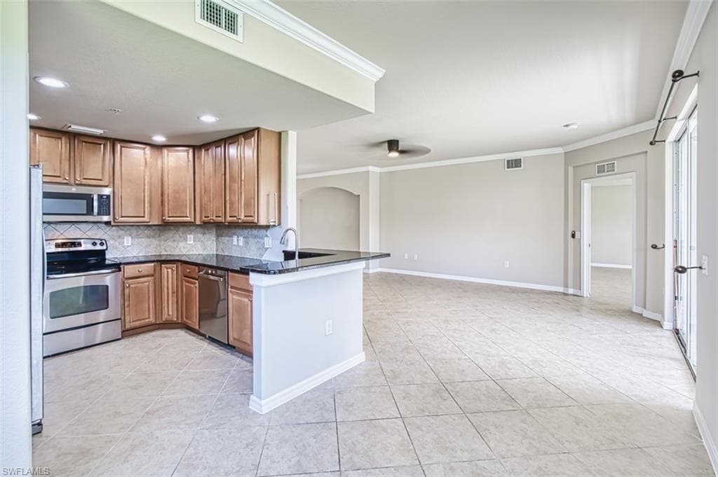17451 Old Harmony DR 102-11