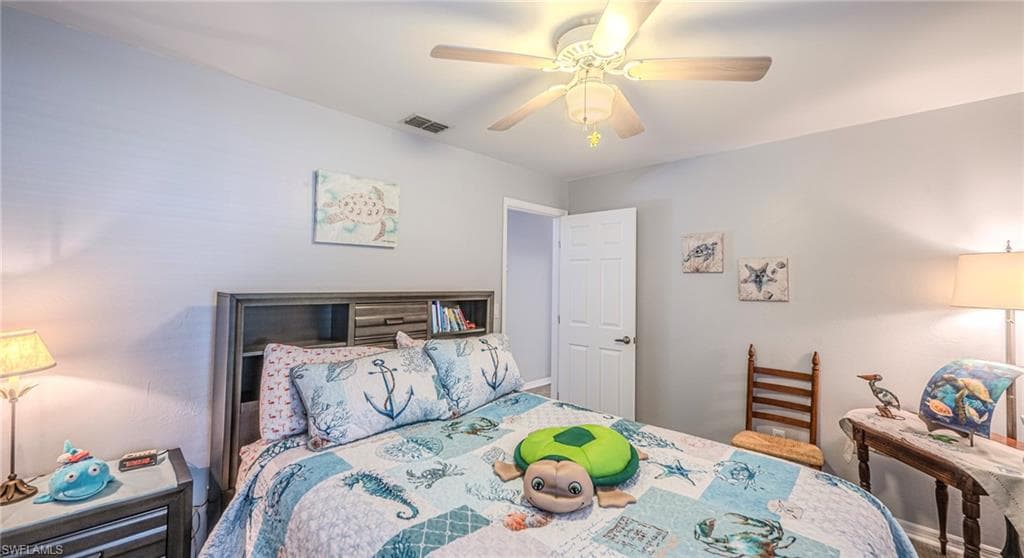 22638 FOREST VIEW DR-23