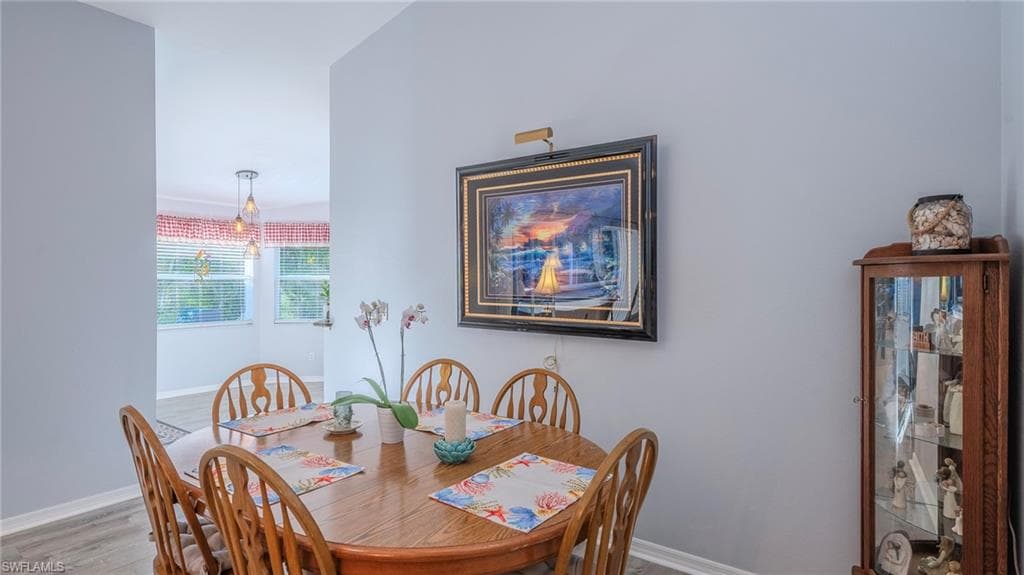22638 FOREST VIEW DR-18