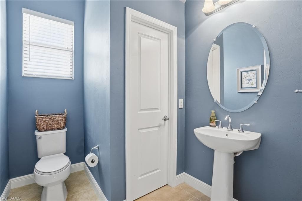 4609 Abaca CIR-16