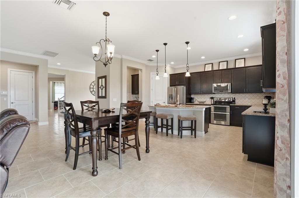 4609 Abaca CIR-7