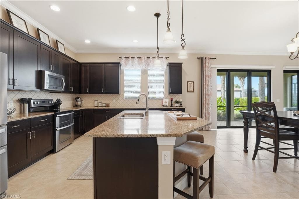 4609 Abaca CIR-9