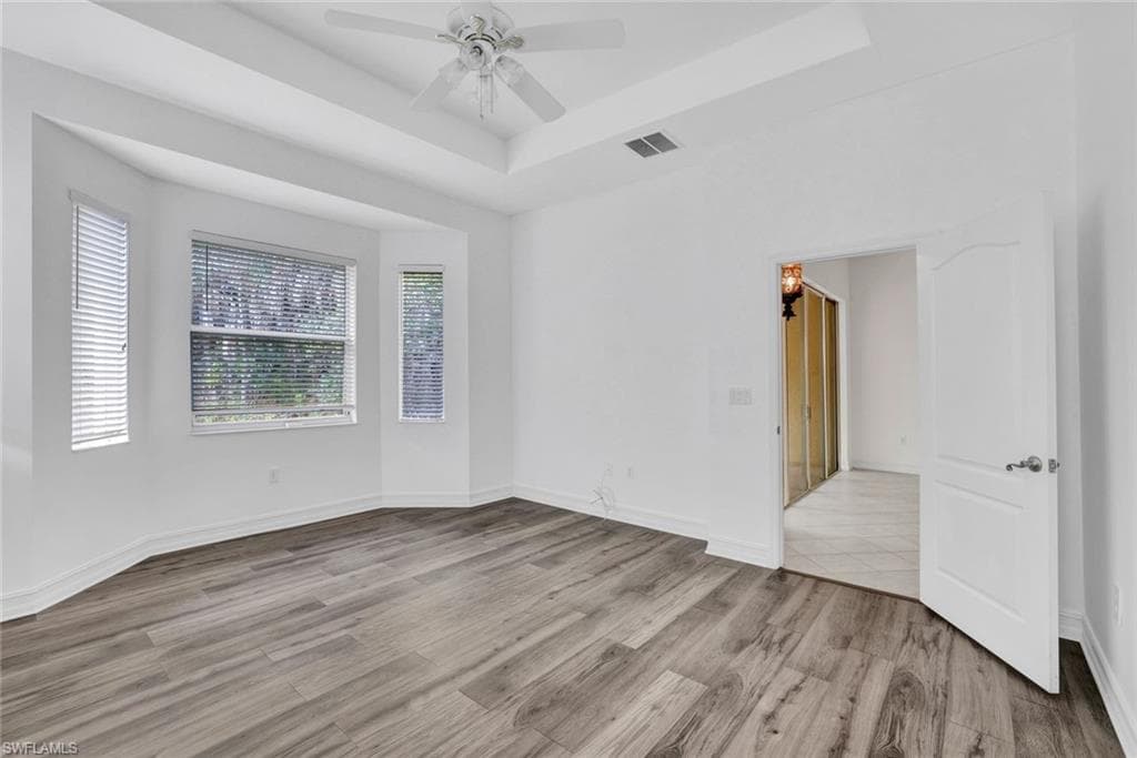 8206 Sanctuary DR 1-22