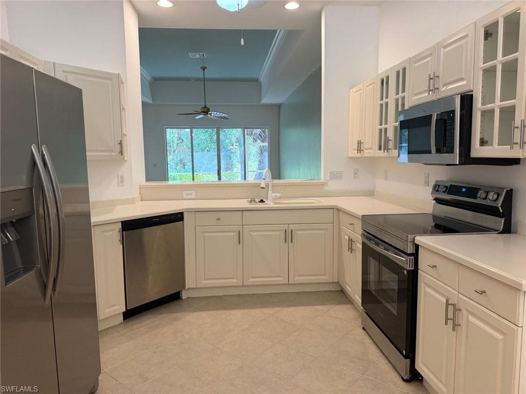 8206 Sanctuary DR 1-1