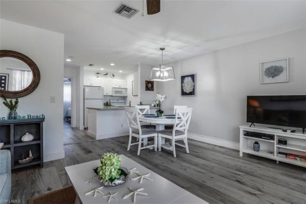 805 E Gulf DR A7-9