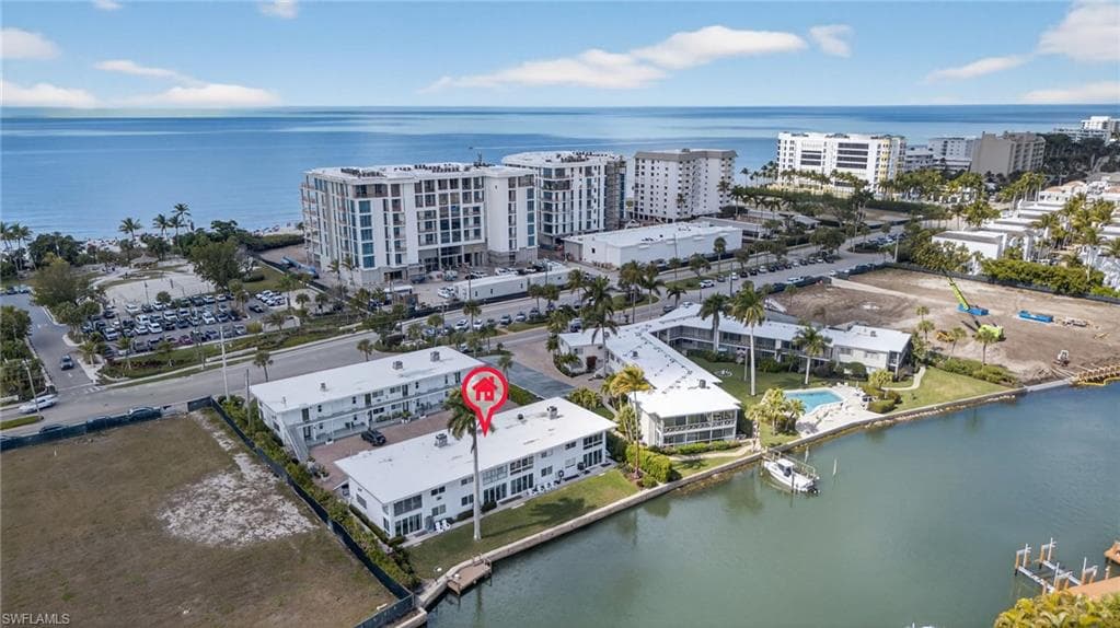 1550 Gulf Shore BLVD N E6-22