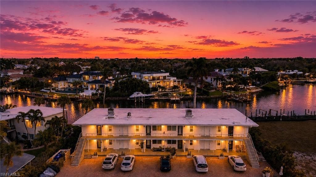 1550 Gulf Shore BLVD N E6-3