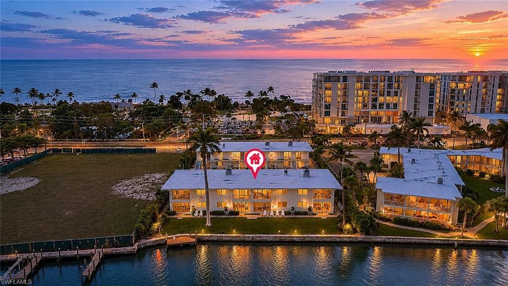 1550 Gulf Shore BLVD N E6-1