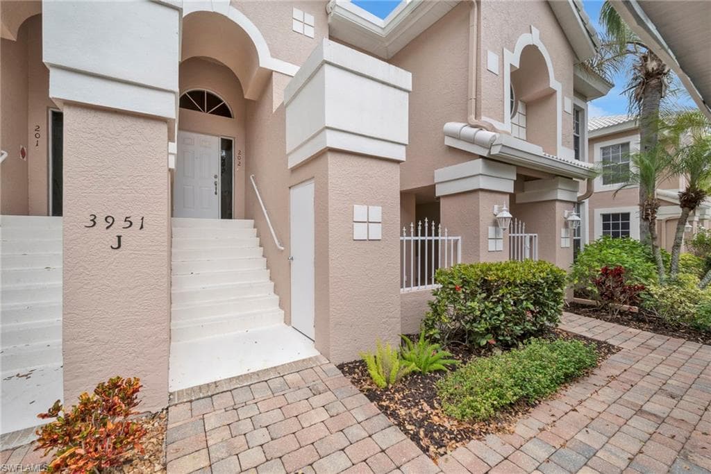 3951 Windward Passage CIR 202-14