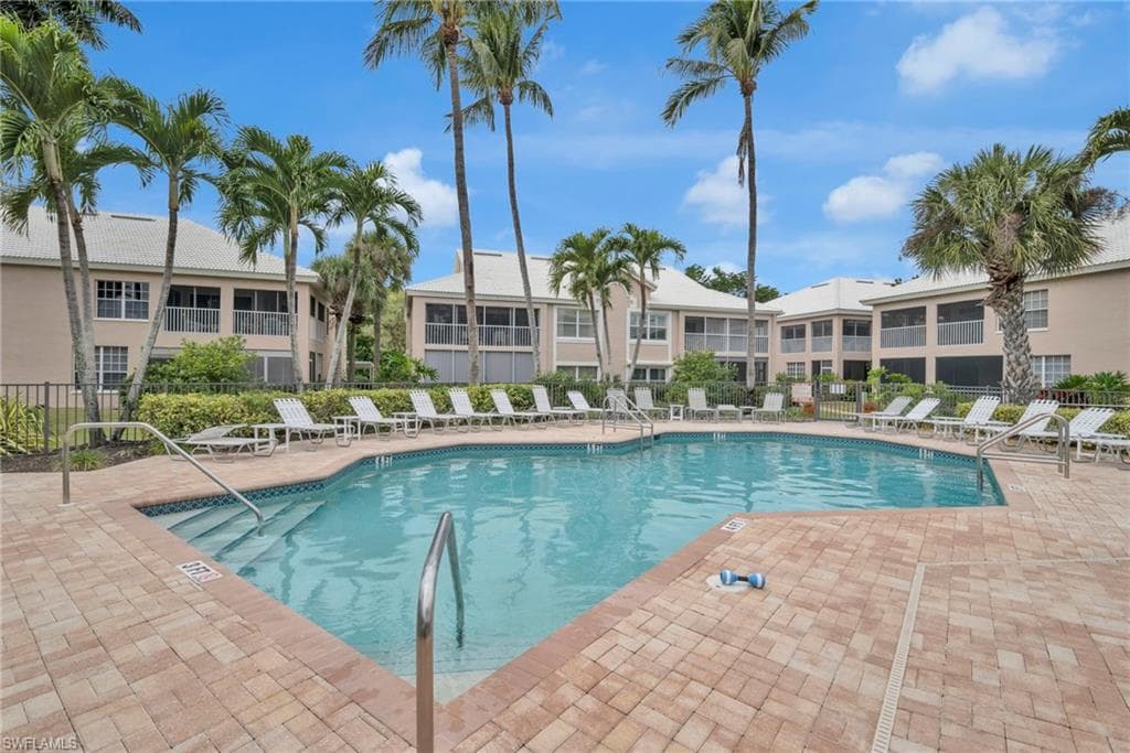 3951 Windward Passage CIR 202-15