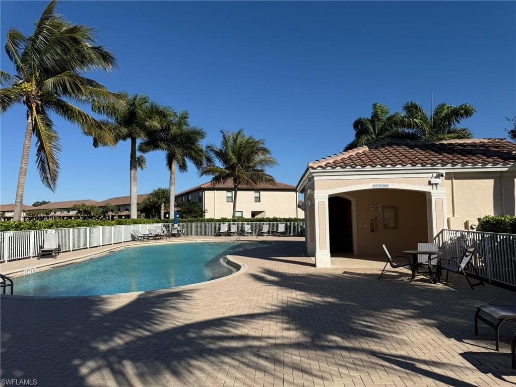 1376 Weeping Willow CT-7