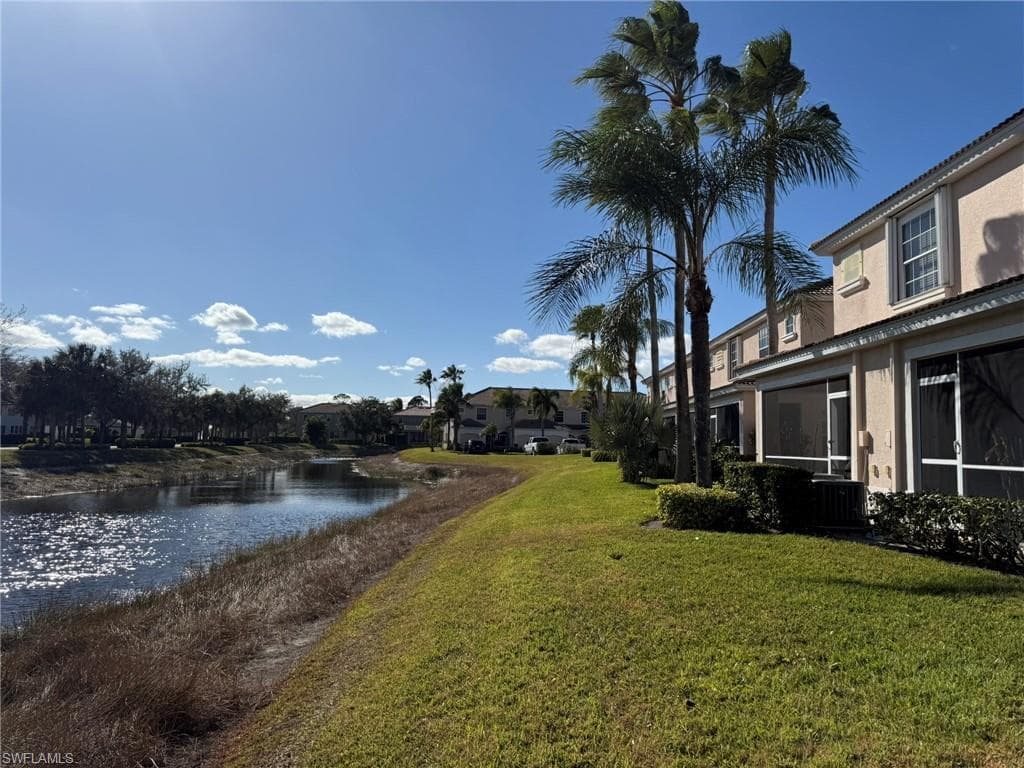 1376 Weeping Willow CT-10