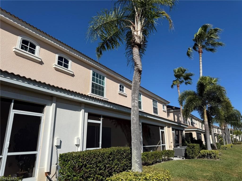 1376 Weeping Willow CT-8
