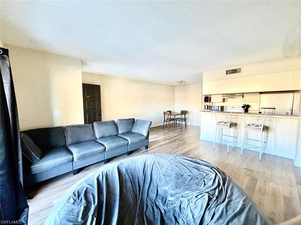 5315 Summerlin RD 1508-25