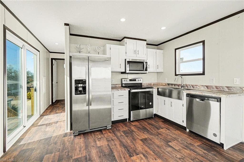 69 Emily LN-13