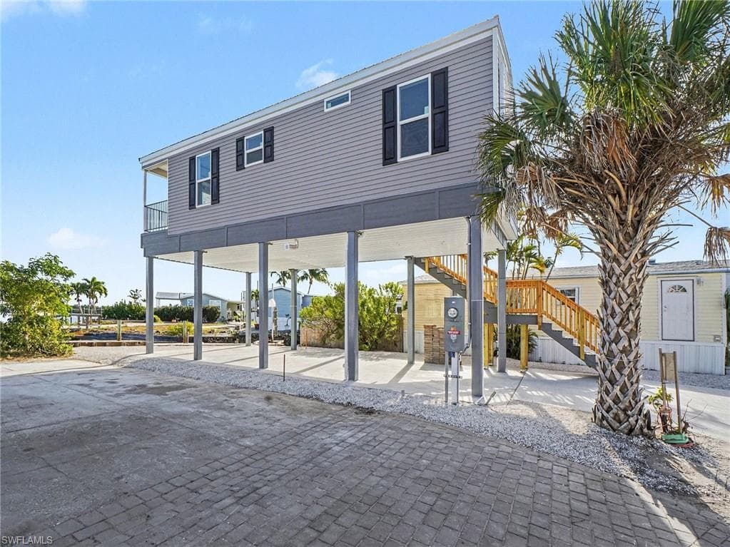 69 Emily LN-10